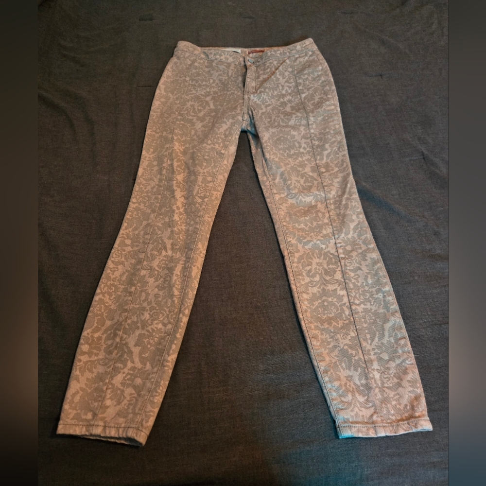 Anthropologie Pilcro Floral Print Skinny Jeans Size 31